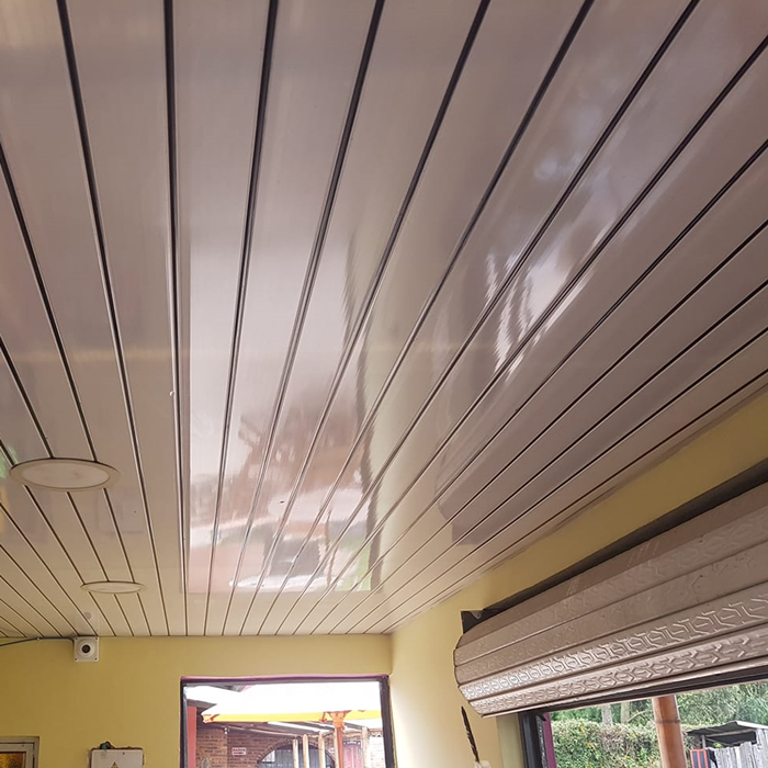 P250 Three golden line 250mm x7mm long strip pvc ceiling panel